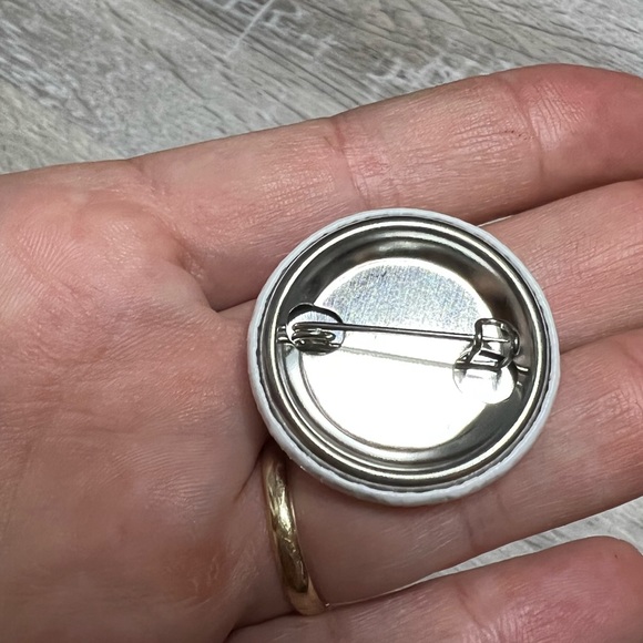 Rock for choice badge - Picture 4 of 5